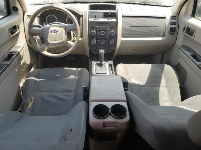 1FMCU02799KA14312 - 2009 FORD ESCAPE XLS WHITE photo 8