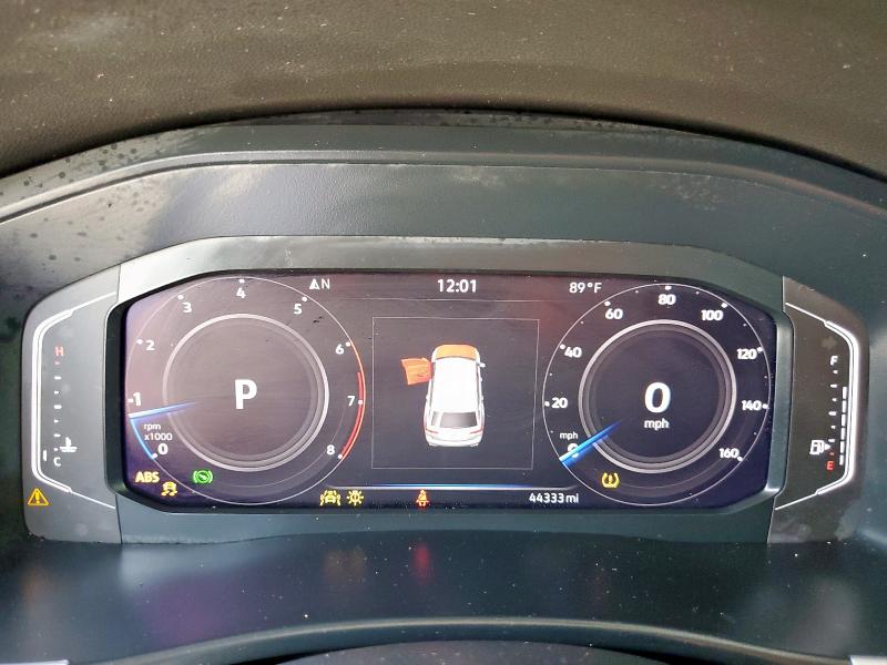 1V2JR2CA8NC544826 - 2022 VOLKSWAGEN ATLAS SE SILVER photo 9