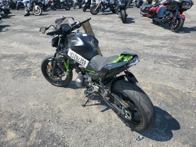 JKAEREH16JDA20668 - 2018 KAWASAKI ER650 H BLACK photo 3