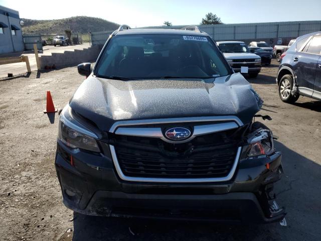 JF2SKAJC7MH448584 - 2021 SUBARU FORESTER PREMIUM BLACK photo 5