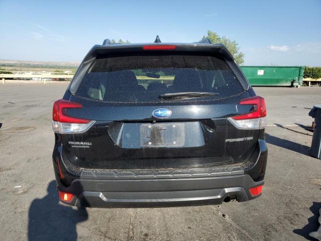 JF2SKAJC7MH448584 - 2021 SUBARU FORESTER PREMIUM BLACK photo 6