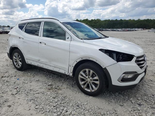 5NMZU4LA8JH079815 - 2018 HYUNDAI SANTA FE S WHITE photo 4