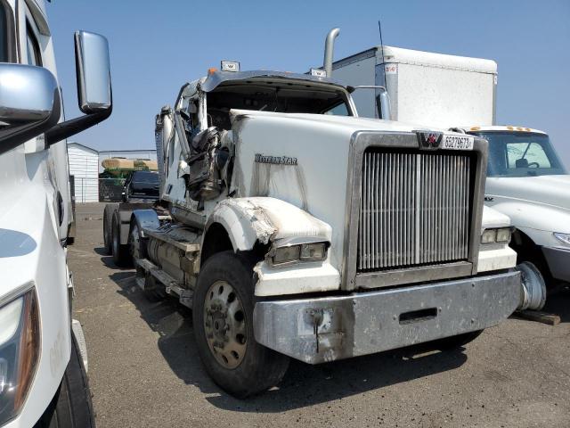 5KJNAED19JPJY1677 - 2018 WESTERN STAR/AUTO CAR CONVENTION 4900FA WHITE photo 4