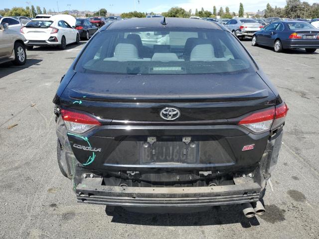 5YFS4MCE4MP067305 - 2021 TOYOTA COROLLA SE BLACK photo 6