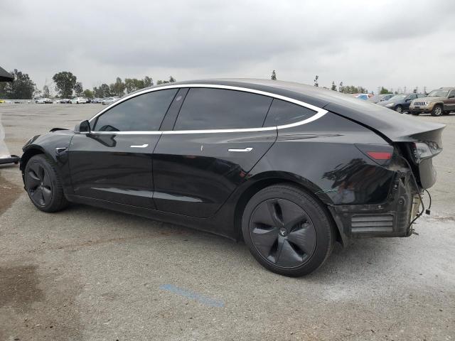 5YJ3E1EA2JF171499 - 2018 TESLA MODEL 3 შავი ფოტო 2