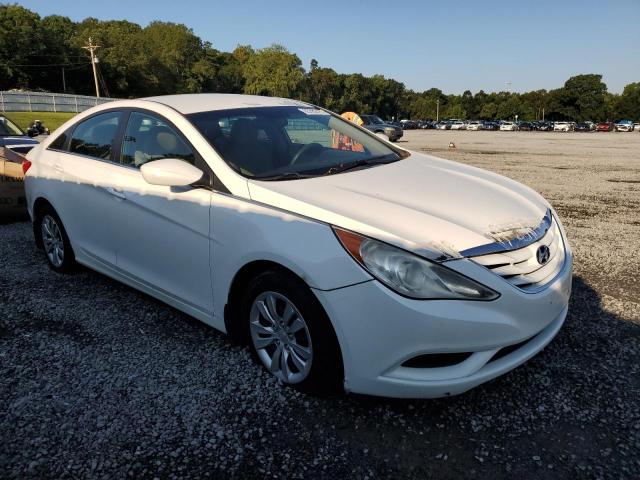 5NPEB4AC0BH150681 - 2011 HYUNDAI SONATA GLS WHITE photo 4