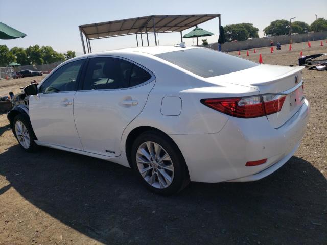 JTHBW1GG3E2072515 - 2014 LEXUS ES 300H WHITE photo 2