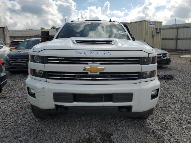 1GC1KUE84GF135526 - 2016 CHEVROLET SILVERADO K2500 HEAVY DUTY WHITE photo 5