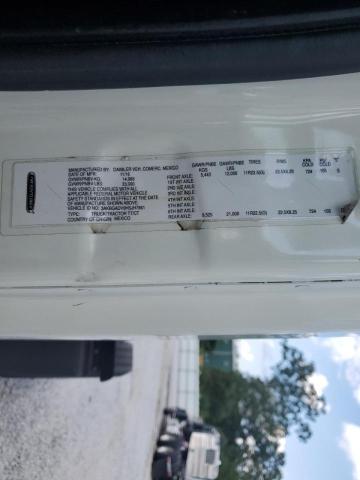 3AKBGADV9HSJH7861 - 2017 FREIGHTLINER CASCADIA 1 白色 照片 10