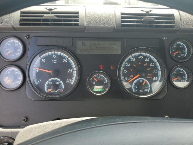 3AKBGADV9HSJH7861 - 2017 FREIGHTLINER CASCADIA 1 白色 照片 8