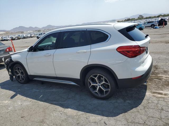 WBXHU7C5XK3H44896 - 2019 BMW X1 SDRIVE28I WHITE photo 2