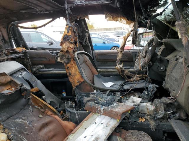 5TFAY5F10EX370535 - 2014 TOYOTA TUNDRA CREWMAX PLATINUM Schwarz Foto 5