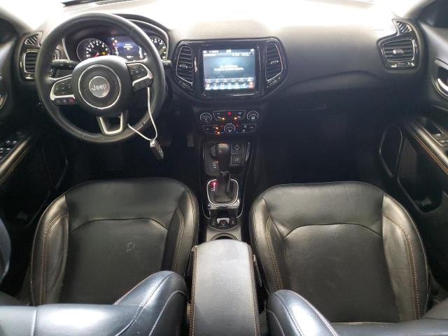 3C4NJDCB5JT442316 - 2018 JEEP COMPASS LIMITED Boz foto 8
