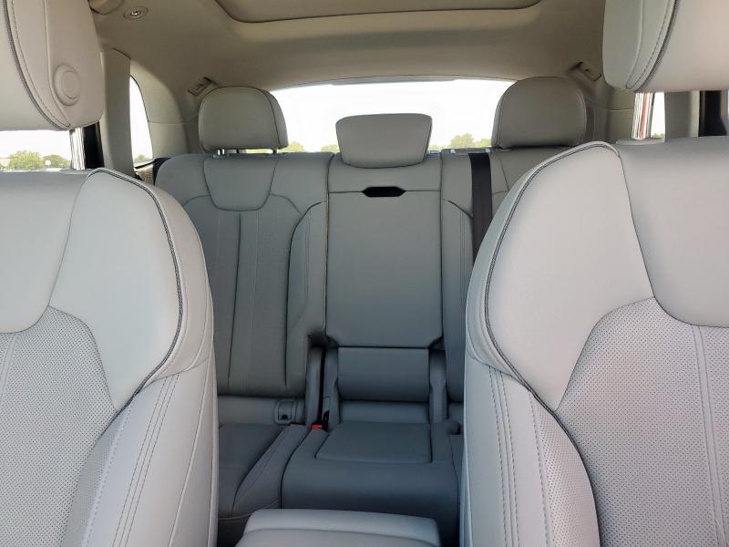 WA1CAAFY7M2046331 - 2021 AUDI Q5 PRESTIGE WHITE photo 10