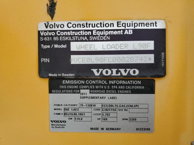 VCE0L90FC00028742 - 2011 VOLVO L90F YELLOW photo 10