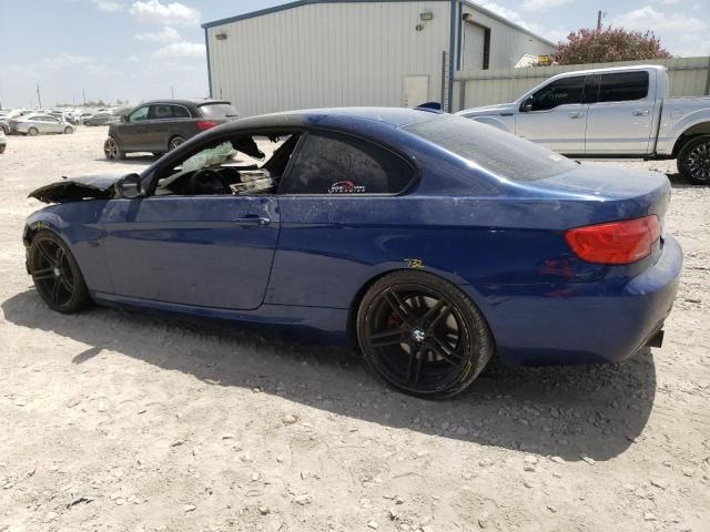 WBAKG1C58CE839951 - 2012 BMW 335 I SULEV BLUE photo 2