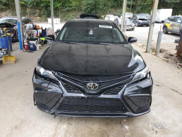 4T1S11AK6PU814745 - 2023 TOYOTA CAMRY SE NIGHT SHADE BLACK photo 5