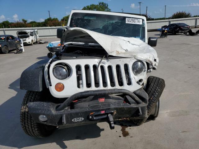 1C4AJWAG1DL519224 - 2013 JEEP WRANGLER SPORT WHITE photo 5