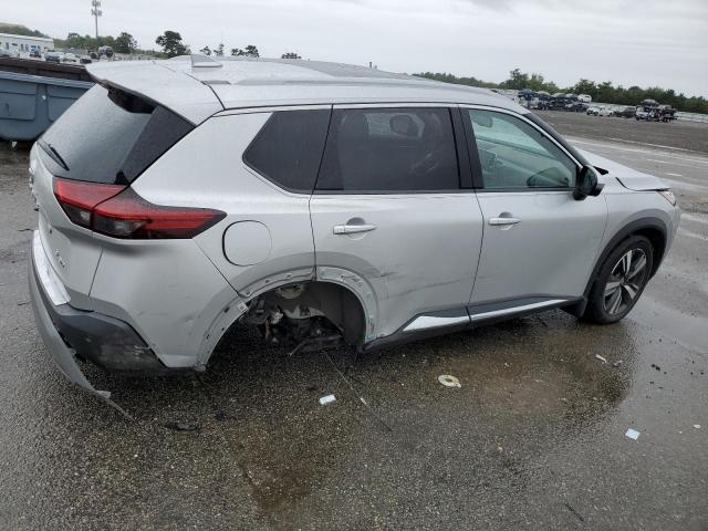 JN8AT3CB4MW222218 - 2021 NISSAN ROGUE SL SILVER photo 3