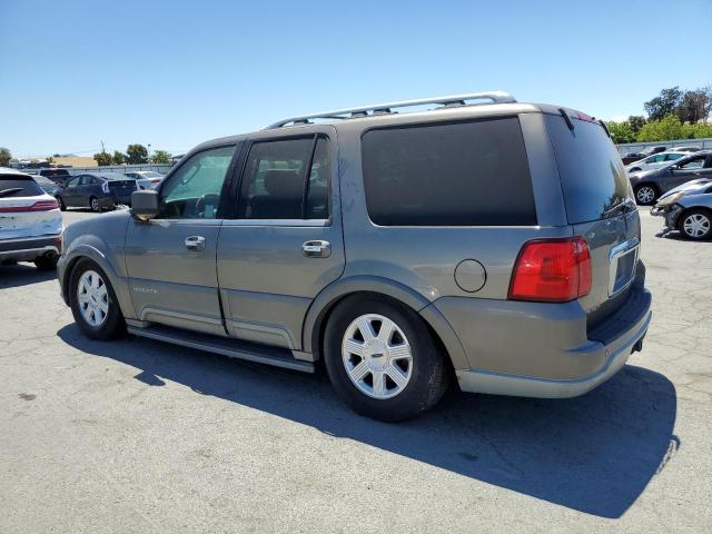 5LMFU28R74LJ09484 - 2004 LINCOLN NAVIGATOR SILVER photo 2