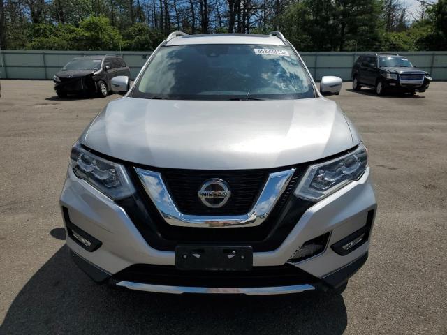 JN8AT2MV1JW341701 - 2018 NISSAN ROGUE S 银色 照片 5