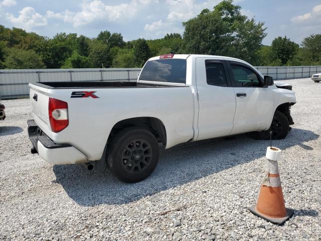 5TFRY5F16LX264963 - 2020 TOYOTA TUNDRA DOUBLE CAB SR/SR5 WHITE photo 3