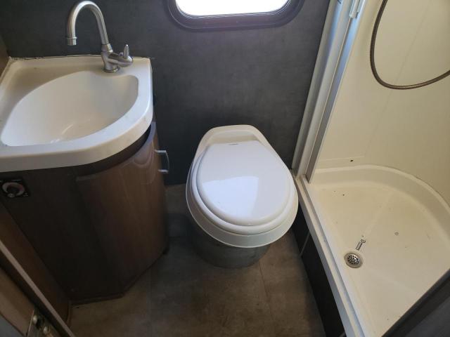 3C7WRVLG9EE122895 - 2014 RAM PROMASTER 3500 STANDARD Grau Foto 9