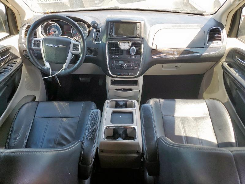 2C4RC1BG0DR731960 - 2013 CHRYSLER TOWN & COU TOURING 蓝色 照片 8