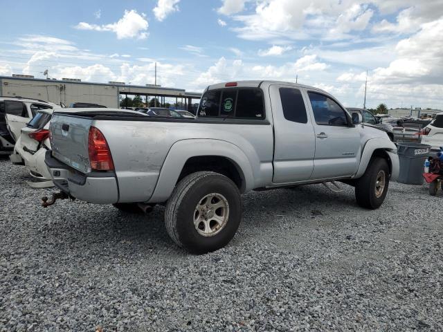 5TETU62N56Z166228 - 2006 TOYOTA TACOMA PRERUNNER ACCESS CAB SILVER photo 3