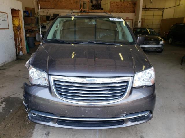 2C4RC1BG7FR675034 - 2015 CHRYSLER TOWN & COU TOURING 灰色 照片 5