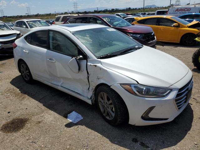 5NPD84LFXJH328130 - 2018 HYUNDAI ELANTRA SEL WHITE photo 4