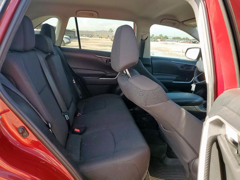 2T3H1RFVXMW169421 - 2021 TOYOTA RAV4 LE RED photo 11