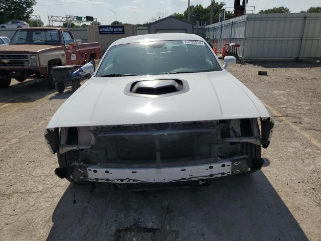 2C3CDZFJXGH309698 - 2016 DODGE CHALLENGER R/T SCAT PACK WHITE photo 5