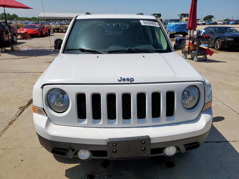 1C4NJRBB5GD670636 - 2016 JEEP PATRIOT SPORT WHITE photo 5