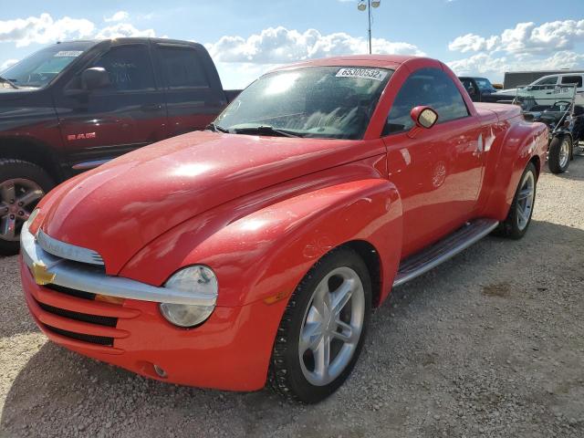 1GCES14PX4B109122 - 2004 CHEVROLET SSR RED photo 2