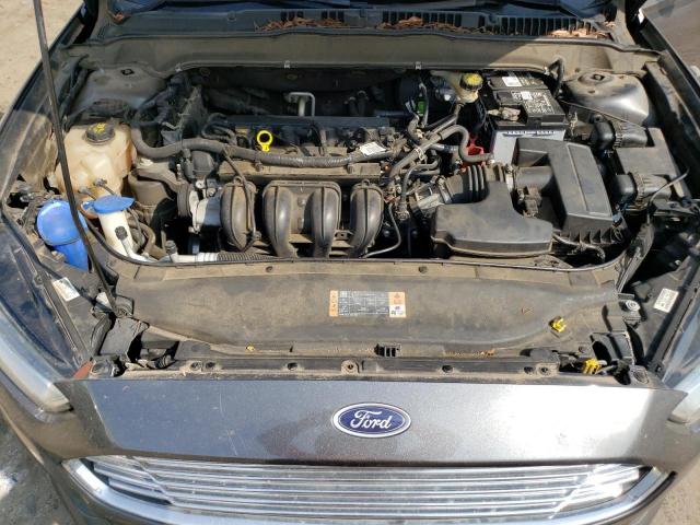 3FA6P0H79GR224603 - 2016 FORD FUSION SE GRAY photo 11