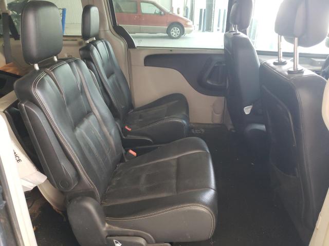 2C4RC1CG5DR647597 - 2013 CHRYSLER TOWN & COU TOURING L SILVER photo 11