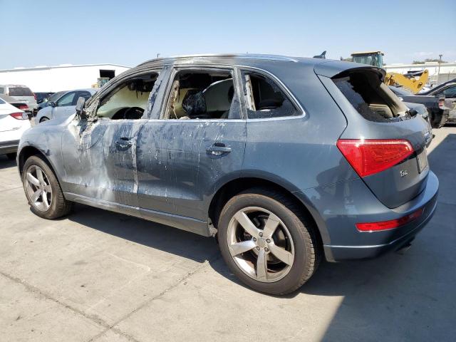 WA1KK78R79A036333 - 2009 AUDI Q5 3.2 GRAY photo 2