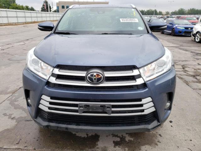 5TDJZRFHXKS733541 - 2019 TOYOTA HIGHLANDER SE BLUE photo 5