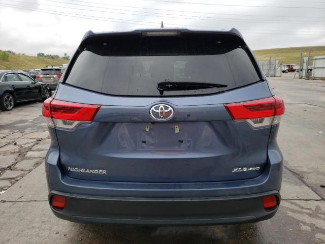 5TDJZRFHXKS733541 - 2019 TOYOTA HIGHLANDER SE BLUE photo 6