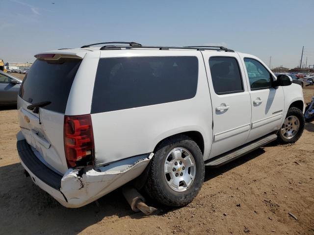 1GNSCHE01ER154556 - 2014 CHEVROLET SUBURBAN C1500  LS WHITE photo 3