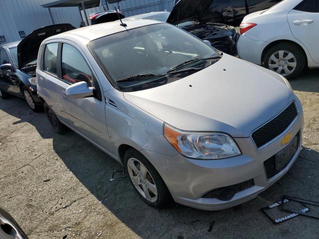 KL1TD66E29B667989 - 2009 CHEVROLET AVEO LS 银色 照片 4