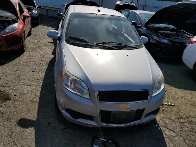 KL1TD66E29B667989 - 2009 CHEVROLET AVEO LS 银色 照片 5