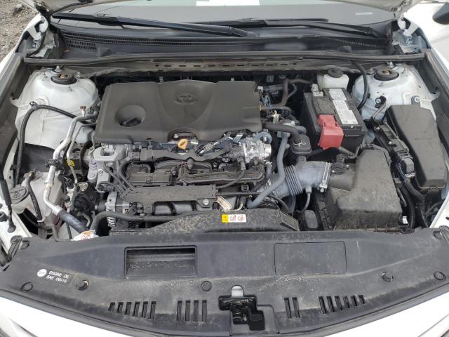 4T1G11AKXRU194796 - 2024 TOYOTA CAMRY SE NIGHT SHADE WHITE photo 11