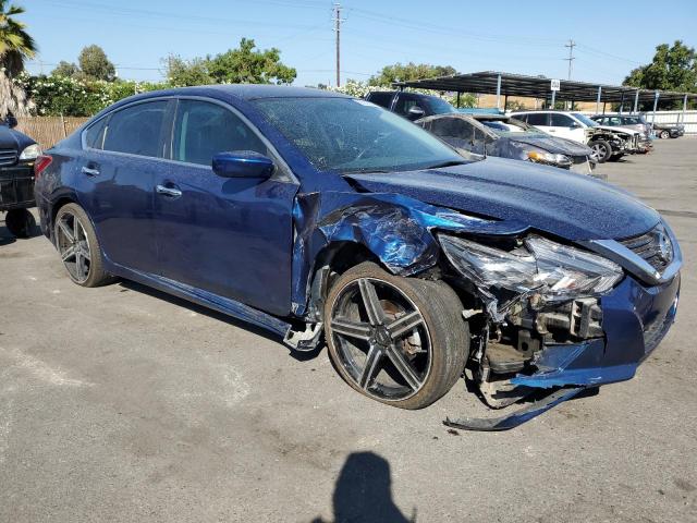 1N4AL3AP5JC225318 - 2018 NISSAN ALTIMA 2.5 BLUE photo 4