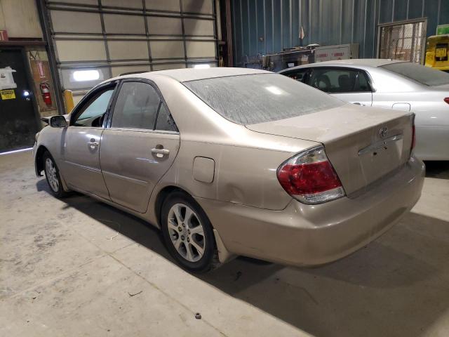 JTDBF32K950163048 - 2005 TOYOTA CAMRY LE GOLD photo 2