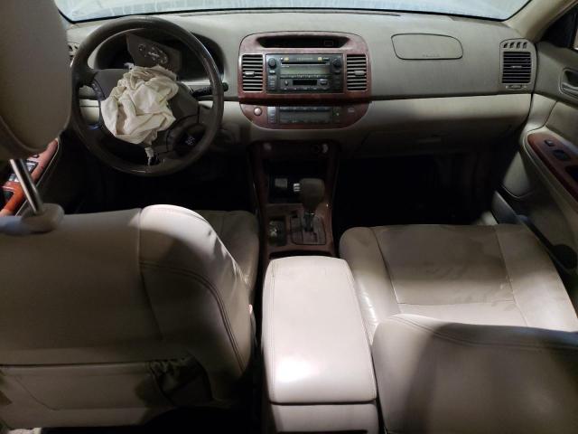 JTDBF32K950163048 - 2005 TOYOTA CAMRY LE GOLD photo 8