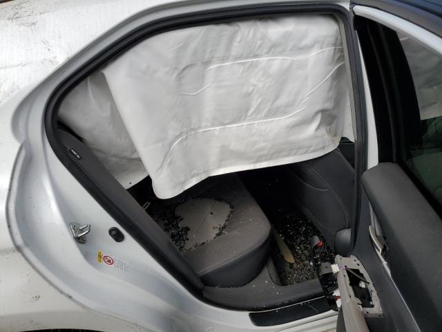 4T1B11HK9JU016401 - 2018 TOYOTA CAMRY L WHITE photo 20