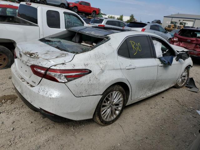 4T1B11HK9JU016401 - 2018 TOYOTA CAMRY L WHITE photo 6
