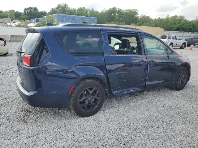 2C4RC1EG2JR306330 - 2018 CHRYSLER PACIFICA TOURING L PLUS BLUE photo 3